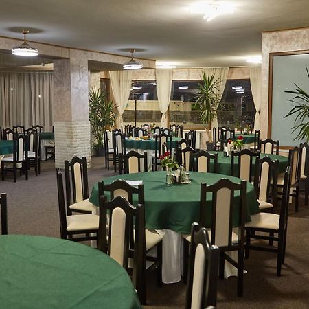 Hotel Coralis 艾福雷诺德 外观 照片