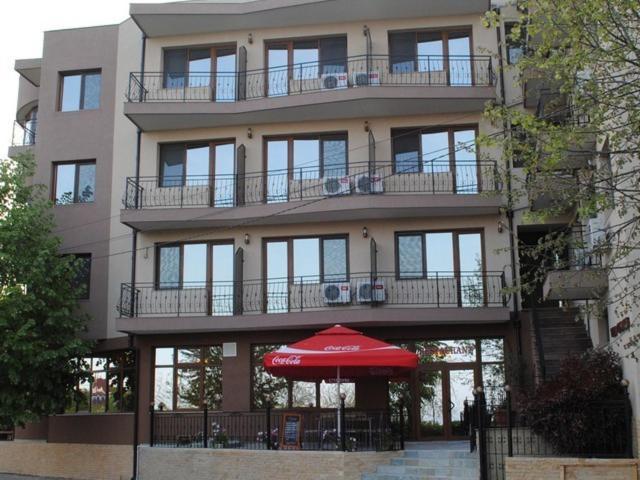 Hotel Coralis 艾福雷诺德 外观 照片