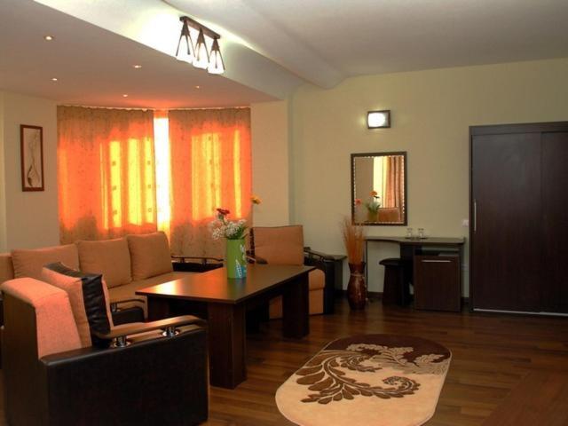 Hotel Coralis 艾福雷诺德 外观 照片