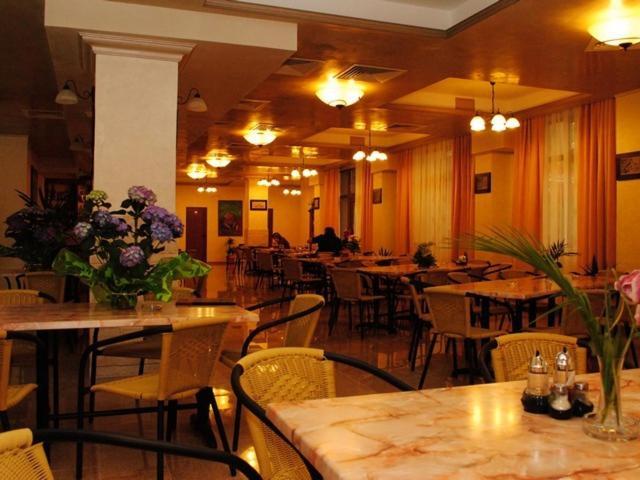 Hotel Coralis 艾福雷诺德 外观 照片