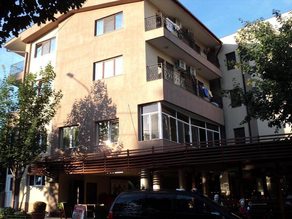 Hotel Coralis 艾福雷诺德 外观 照片